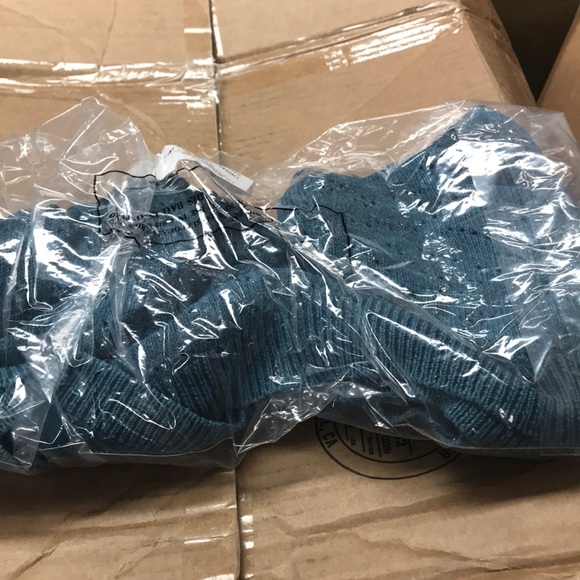 Free People Sandcastle Crop Sweater Blue New - Picture 4 of 4